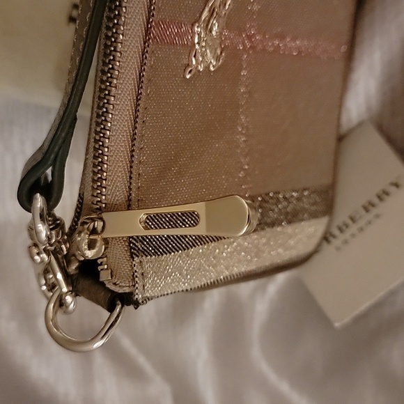 BURBERRY *New W Tags* Y2K Mini Pouchette. - Picture 3 of 9